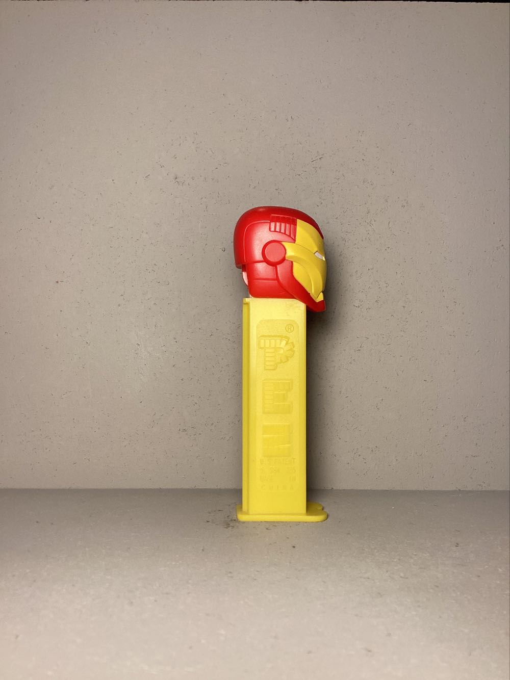 Super Heroes & Villains, Marvel- Iron Man A - Licenced Characters pez collectible - Main Image 2