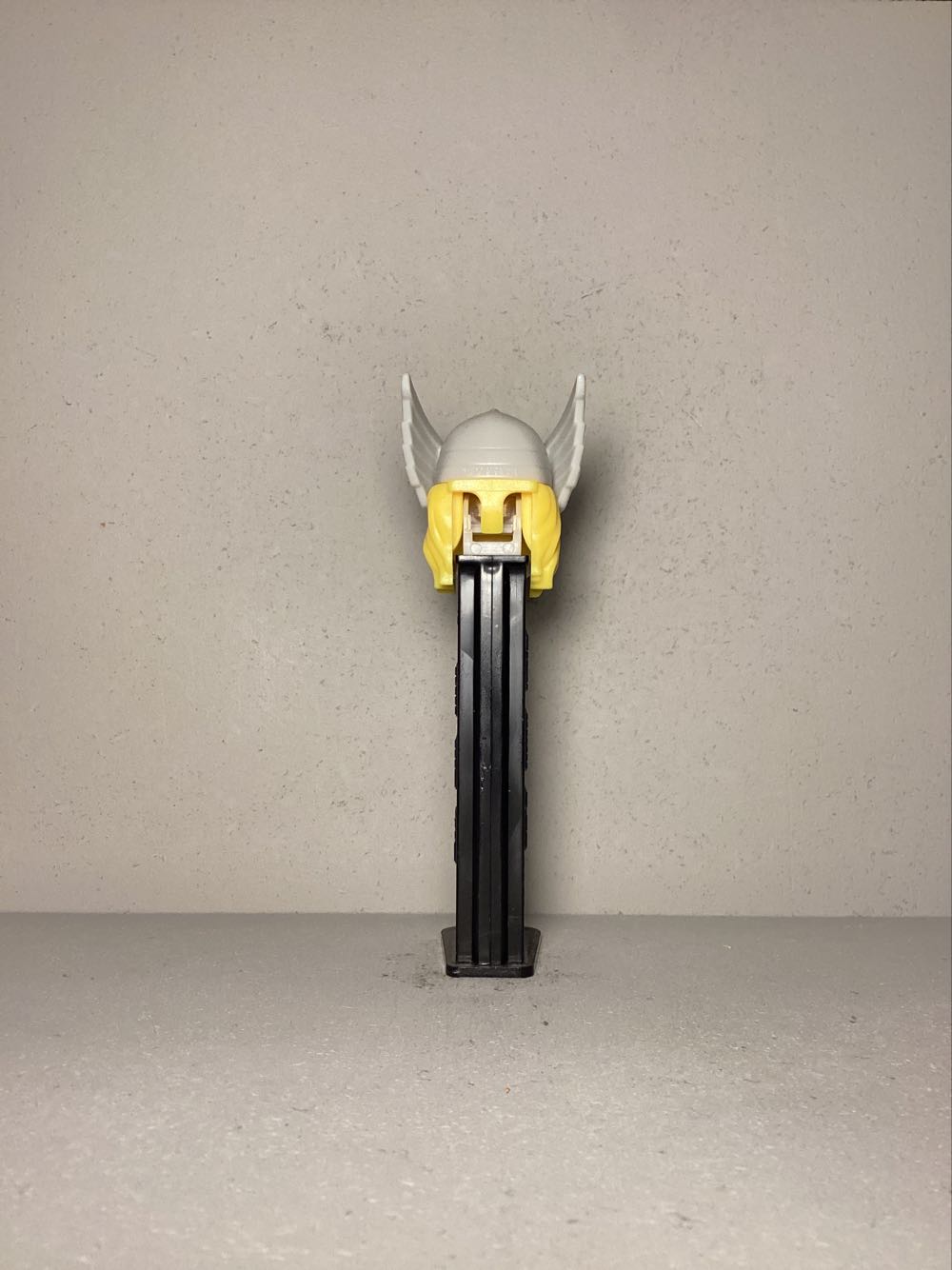 Super Heroes & Villains, Marvel- Thor C - Licenced Characters pez collectible - Main Image 3