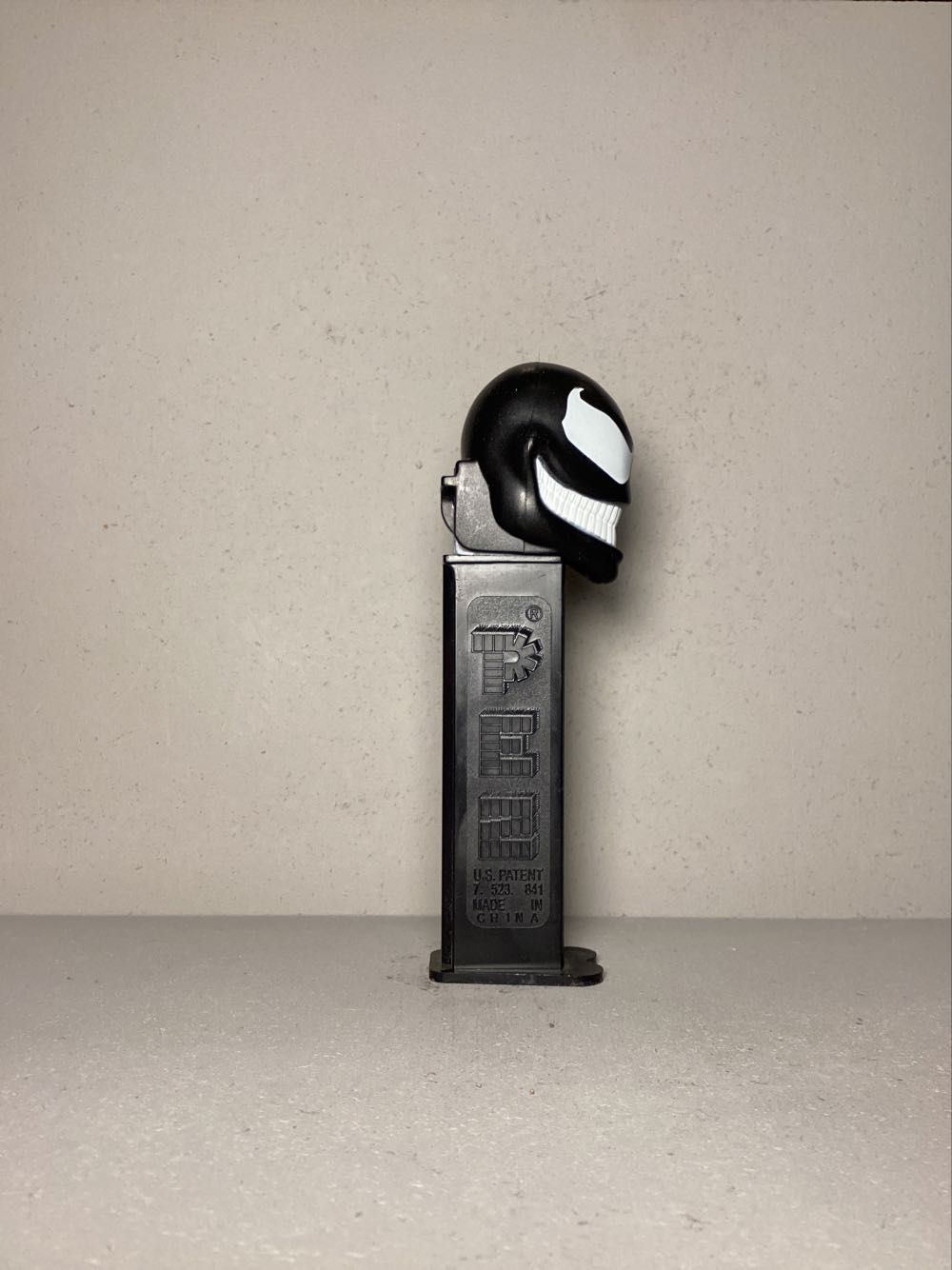 Super Heroes, Marvel- Venom - Licenced Characters pez collectible - Main Image 2