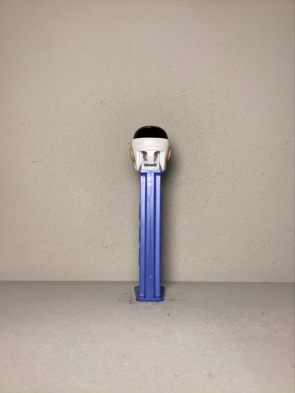 Super Heroes, Marvel- Captain America- Sam Wilson - Licenced Characters pez collectible - Main Image 3