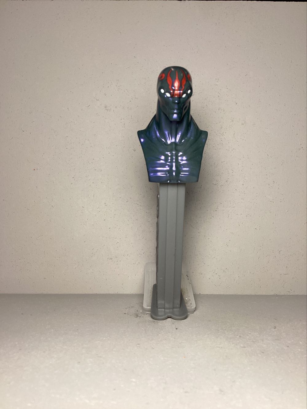 Pokemon - Eevee, bown, angry brow, gray stem