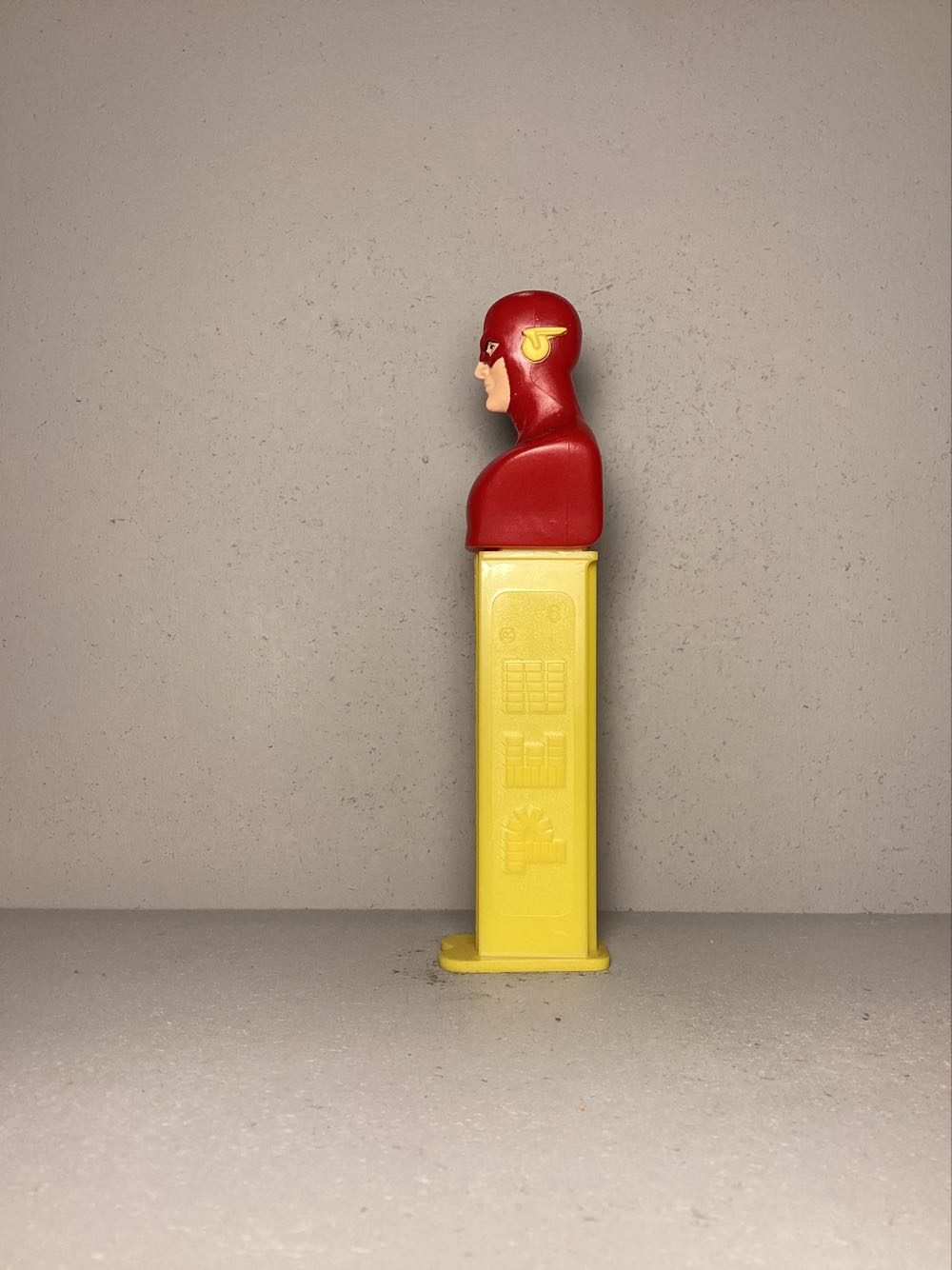 Super Heroes & Villains, Justice League- Flash - Licenced Characters pez collectible - Main Image 4