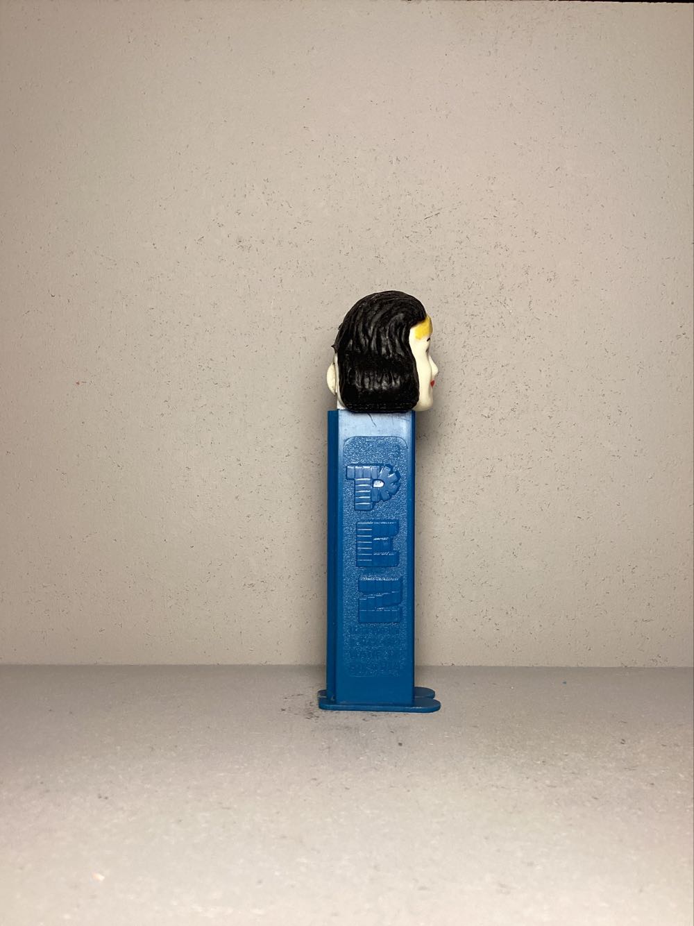 Super Heroes & Villains, Justice League- Wonder Woman A, Hard Head - Licenced Characters pez collectible - Main Image 2
