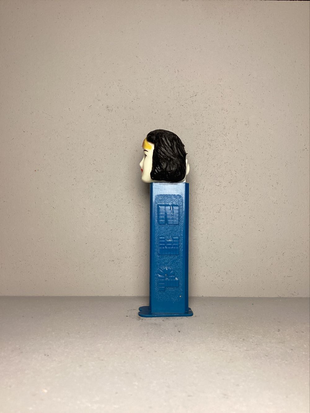 Super Heroes & Villains, Justice League- Wonder Woman A, Hard Head - Licenced Characters pez collectible - Main Image 4