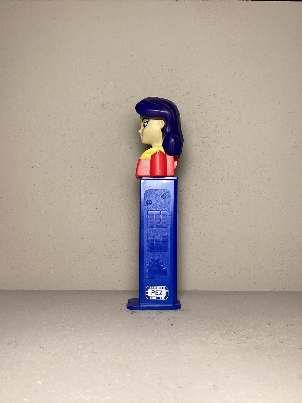 Super Heroes & Villains, Justice League- Wonder Woman C - Licenced Characters pez collectible - Main Image 4