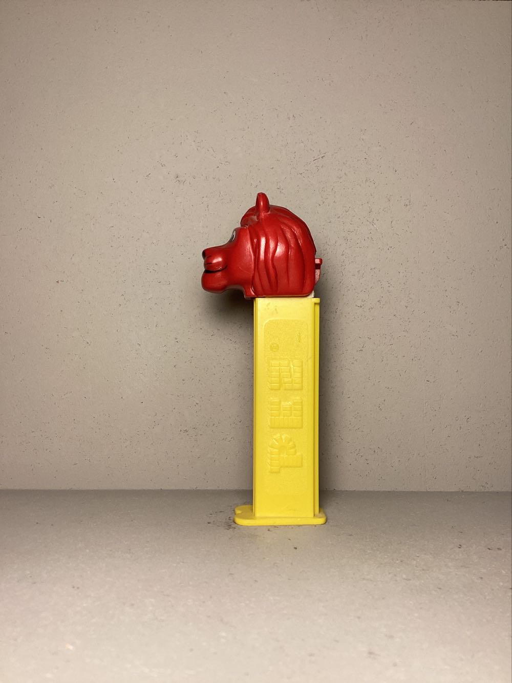 Miscellaneous- Novartis Lion - Miscellaneous pez collectible - Main Image 4