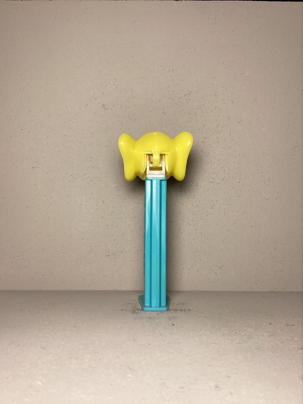 Miscellaneous- Zinnafant Elephant - Miscellaneous pez collectible - Main Image 3