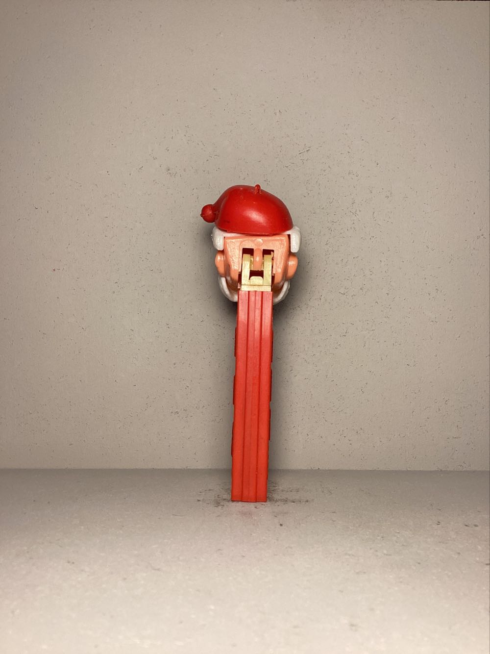 Christmas- Santa Claus C- Loop in Cap - Holiday pez collectible - Main Image 3