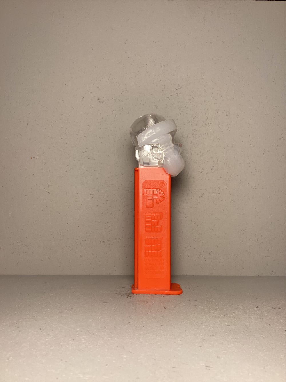 Christmas- Santa Claus C - Holiday pez collectible - Main Image 2