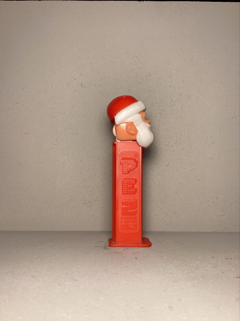 Christmas- Santa Claus C - Holiday pez collectible - Main Image 2