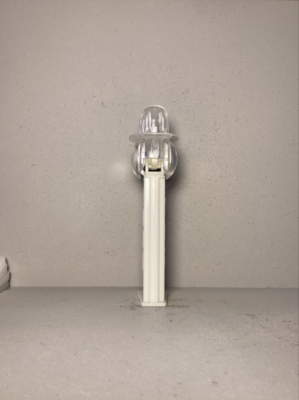 Christmas - Snowman B - Holiday pez collectible - Main Image 3