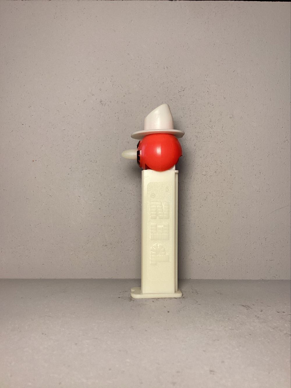 Christmas - Snowman B - Holiday pez collectible - Main Image 4