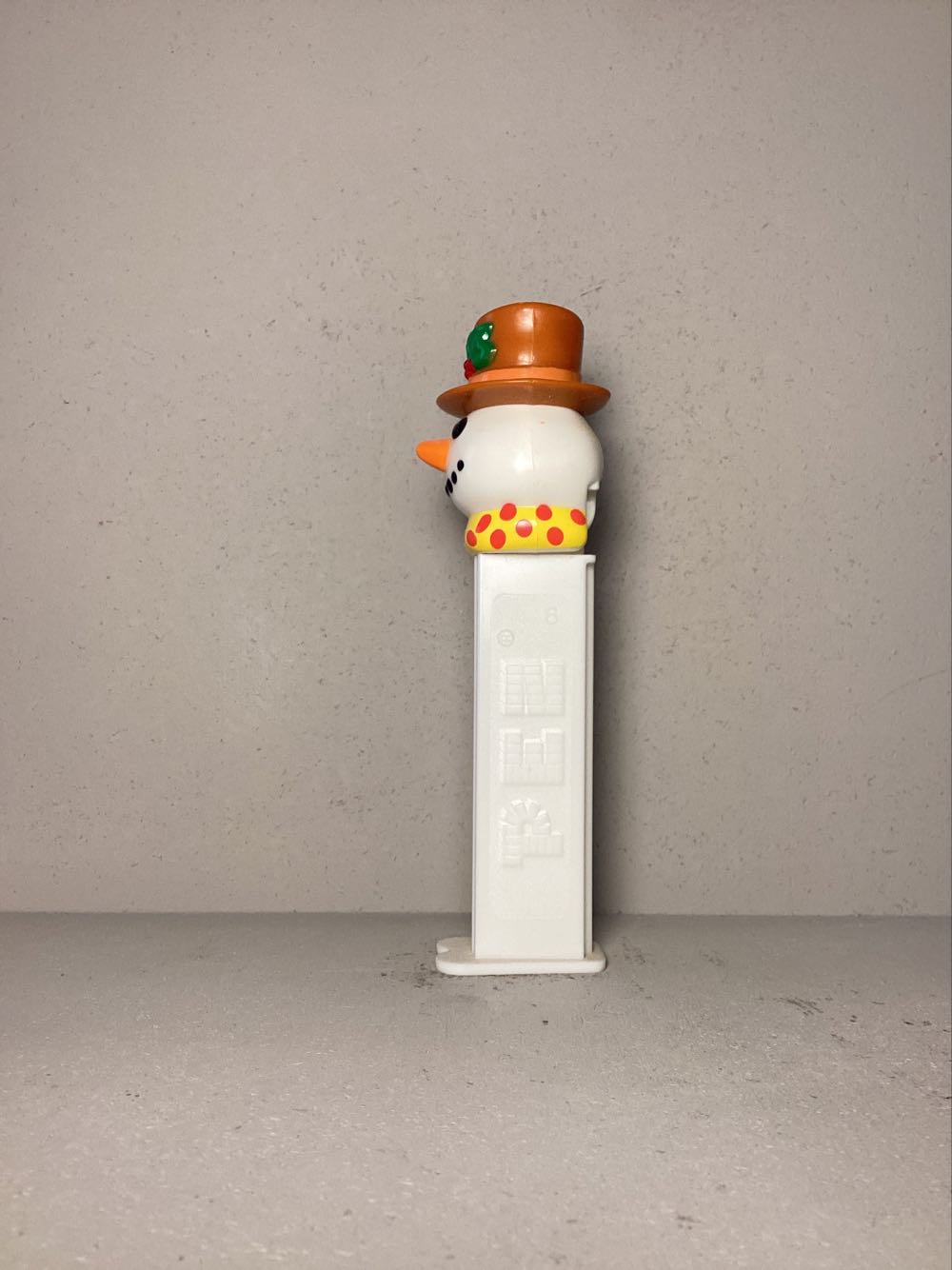 Christmas- Snowman C - Holiday pez collectible - Main Image 4