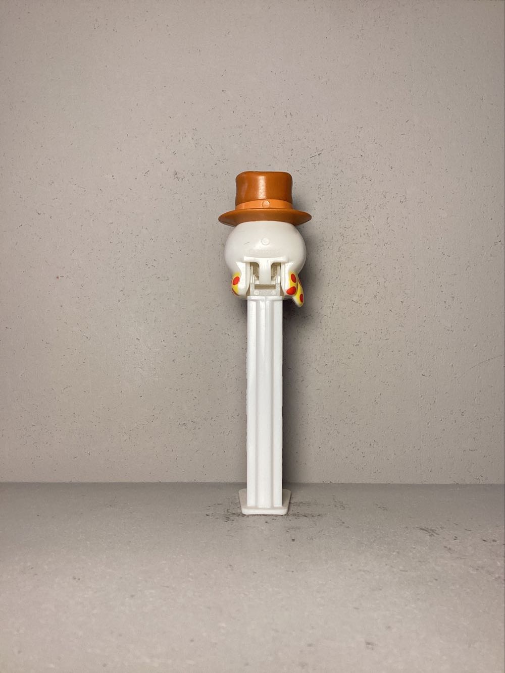 Snowman C - Christmas pez collectible - Main Image 3