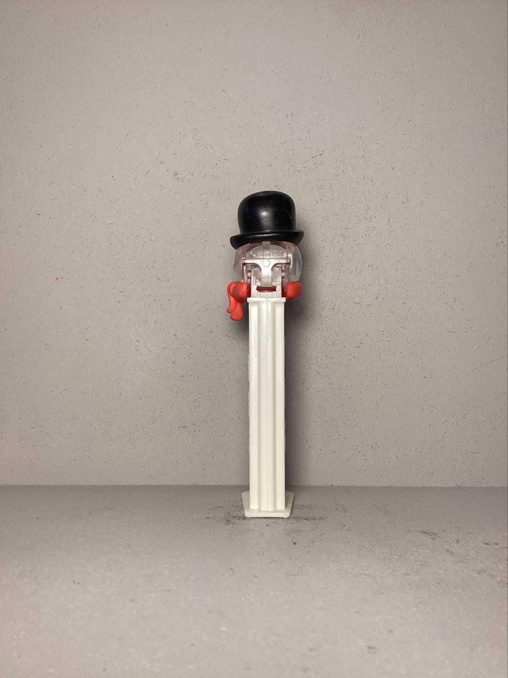Christmas- Snowman D - Holiday pez collectible - Main Image 3