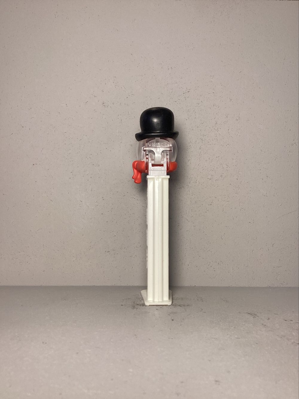 Christmas - Snowman D - Holiday pez collectible - Main Image 3