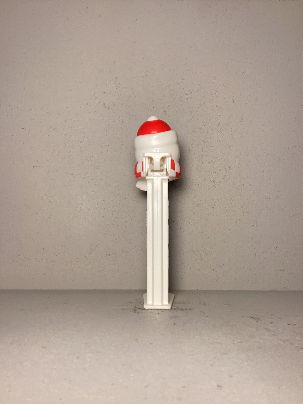 Christmas- Snowman E - Holiday pez collectible - Main Image 3