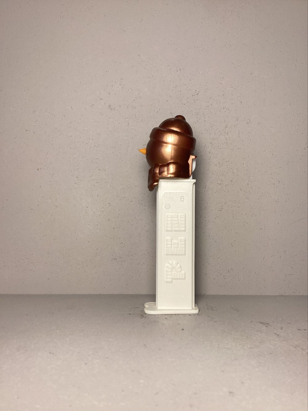 Christmas - Snowman E - Holiday pez collectible - Main Image 4