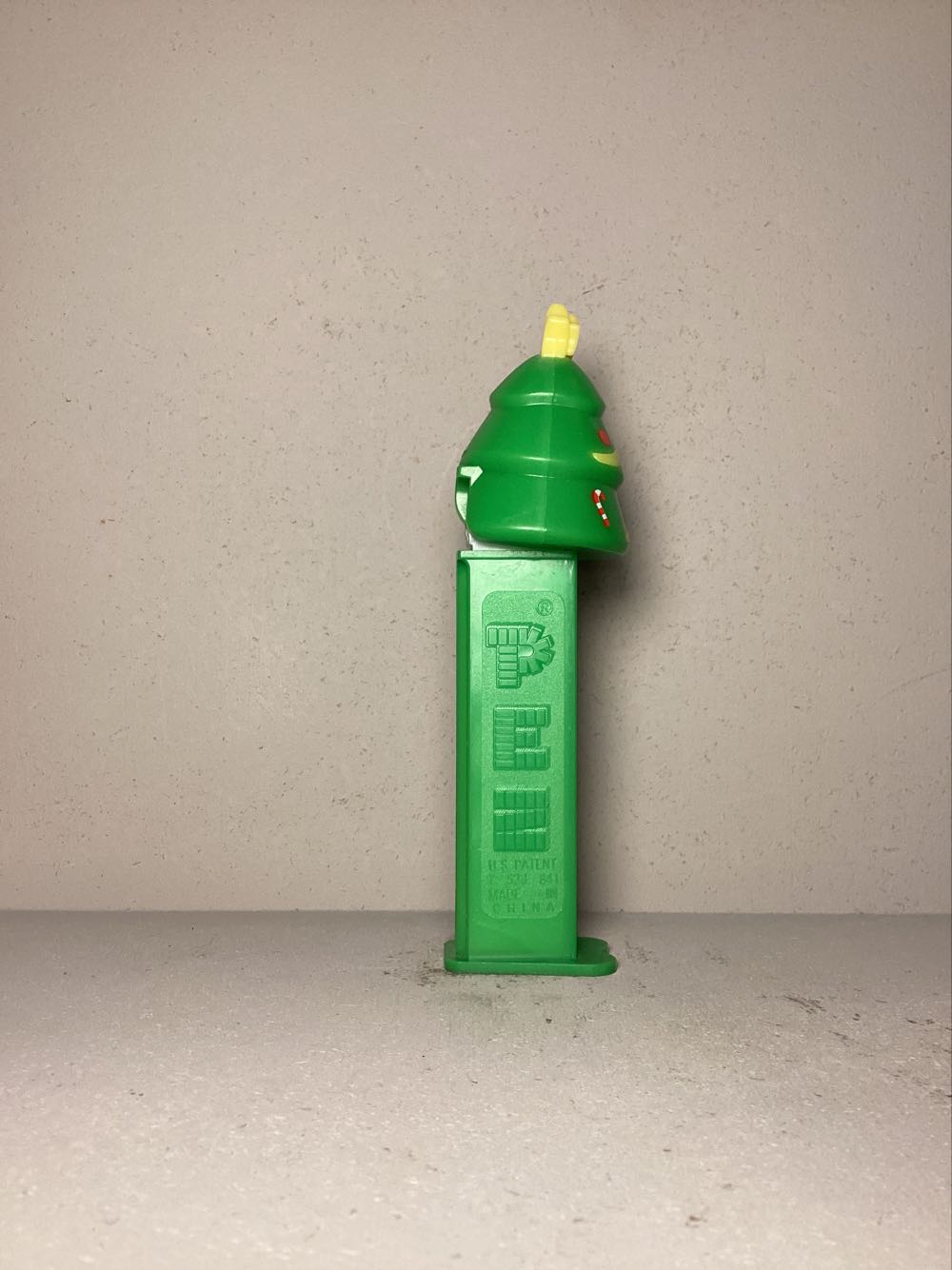 Christmas- Christmas Tree - Holiday pez collectible - Main Image 2