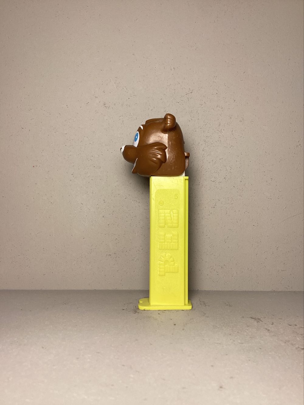 Christmas- Icee Bear B - Holiday pez collectible - Main Image 4
