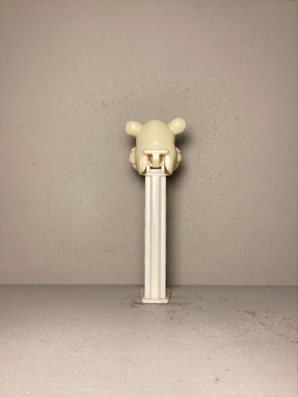 Christmas- Icee Bear B - Holiday pez collectible - Main Image 3