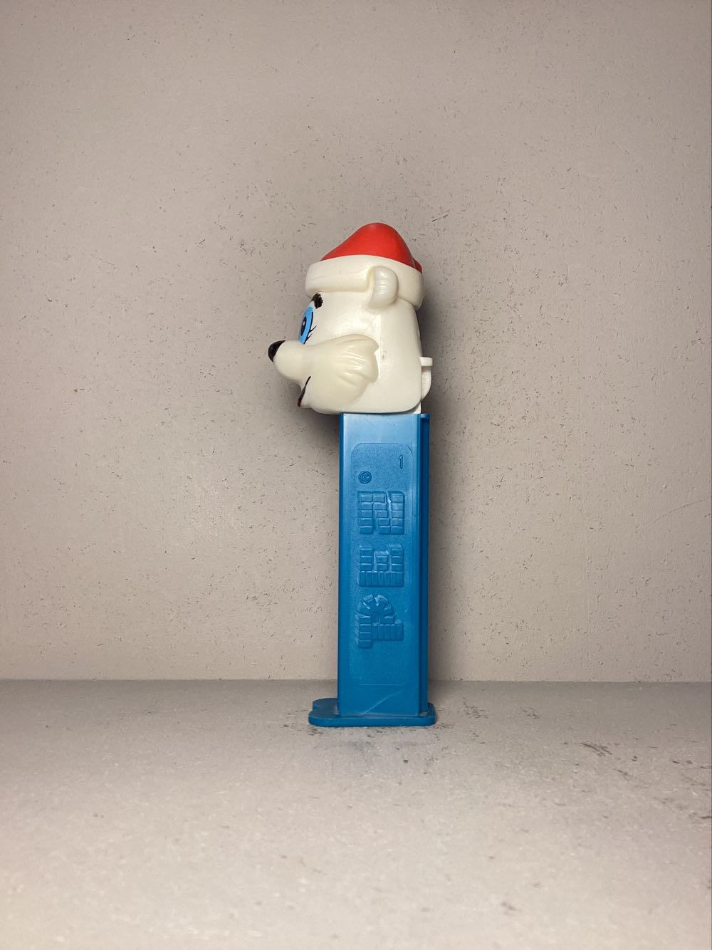 Christmas- Polar Bear A - Holiday pez collectible - Main Image 4