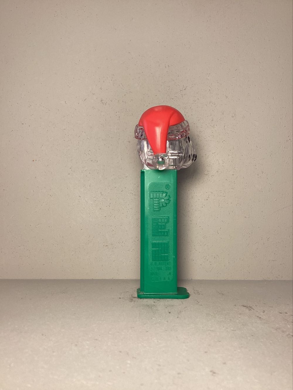 Christmas- Polar Bear B - Holiday pez collectible - Main Image 2