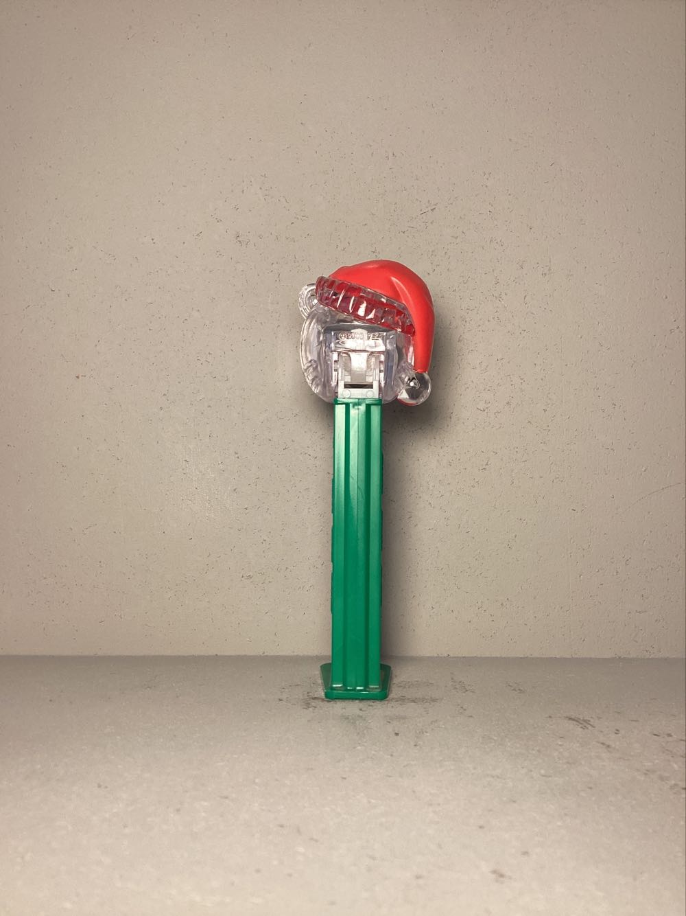 Christmas- Polar Bear B - Holiday pez collectible - Main Image 3