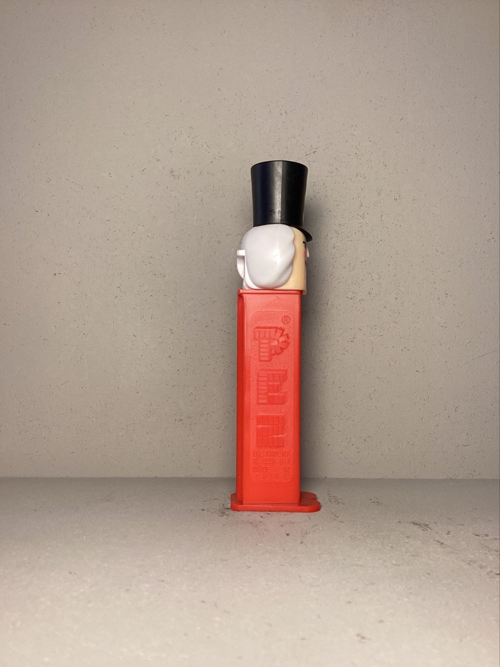 Christmas- Nutcracker - Holiday pez collectible - Main Image 2