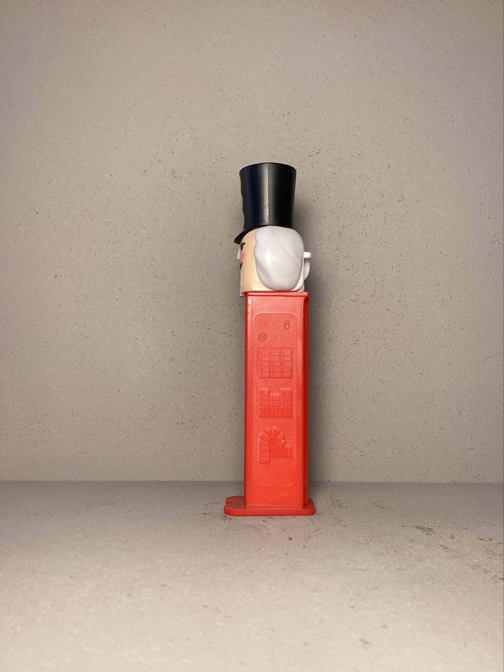 Christmas- Nutcracker - Holiday pez collectible - Main Image 4