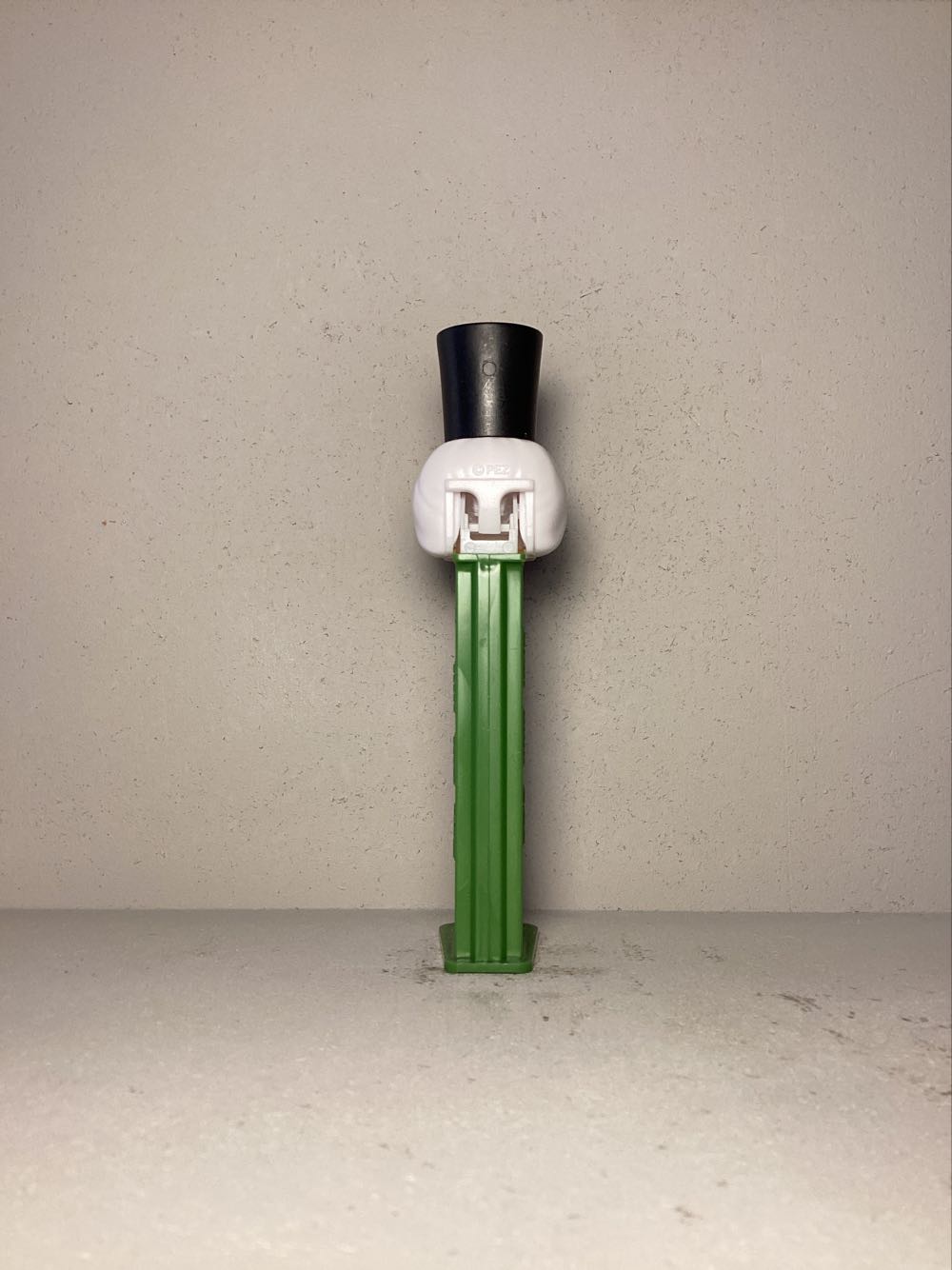 Christmas- Nutcracker - Holiday pez collectible - Main Image 3