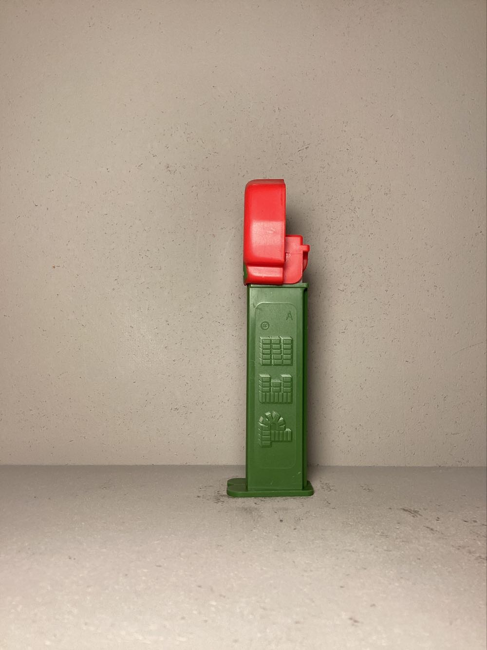 Christmas - Santa Ugly Christmas Sweater Red Sleeves - Christmas pez collectible - Main Image 4