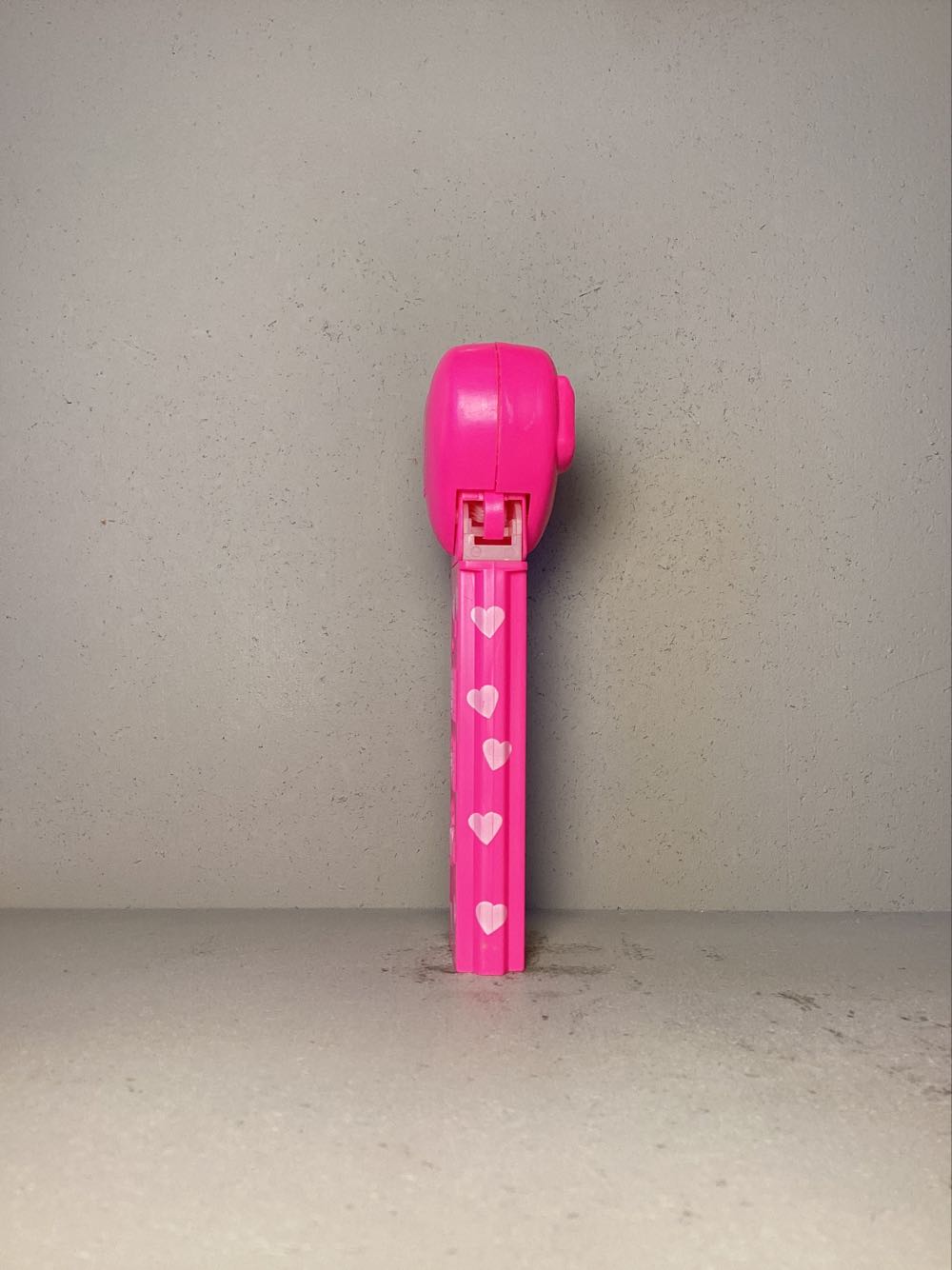 Valentine’s Day- Heart- Sweet - Holiday pez collectible - Main Image 2