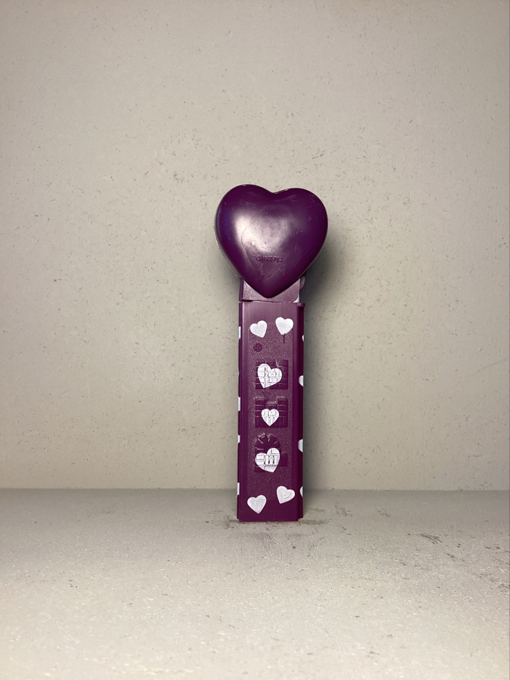 Valentine’s Day- Heart- Sweet - Holiday pez collectible - Main Image 3