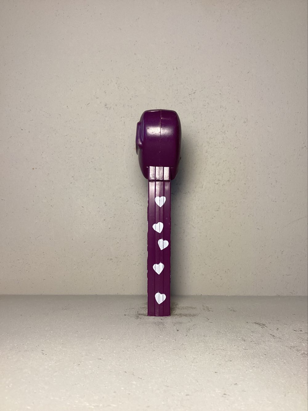 Valentine’s Day- Heart- Sweet - Holiday pez collectible - Main Image 4