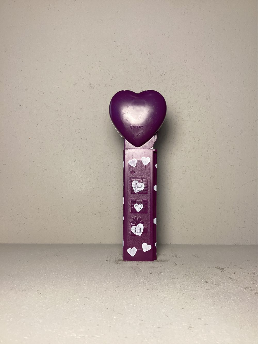 Valentine’s Day- Heart- UR Special - Holiday pez collectible - Main Image 3