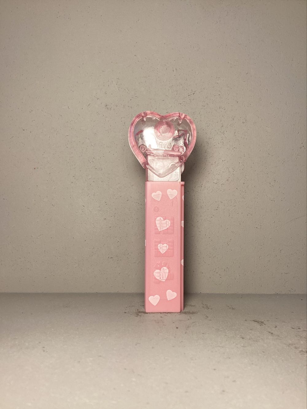 Valentine’s Day- Heart- UR Special - Holiday pez collectible - Main Image 3