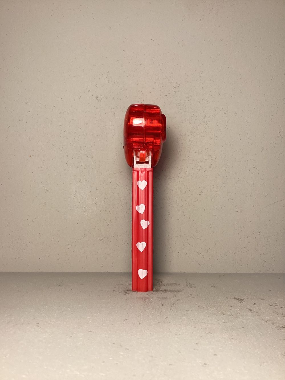 Valentine’s Day- Heart- Best Friends - Holiday pez collectible - Main Image 2