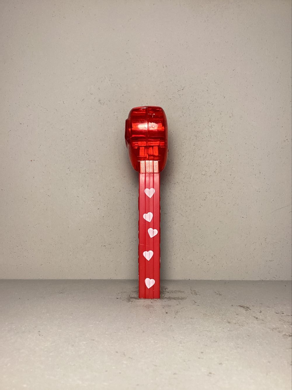 Valentine’s Day- Heart- XOXO - Holiday pez collectible - Main Image 4