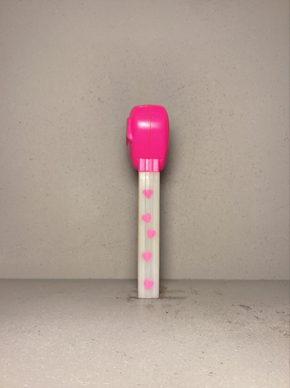 Valentine’s Day- Heart- Best Friends - Holiday pez collectible - Main Image 4