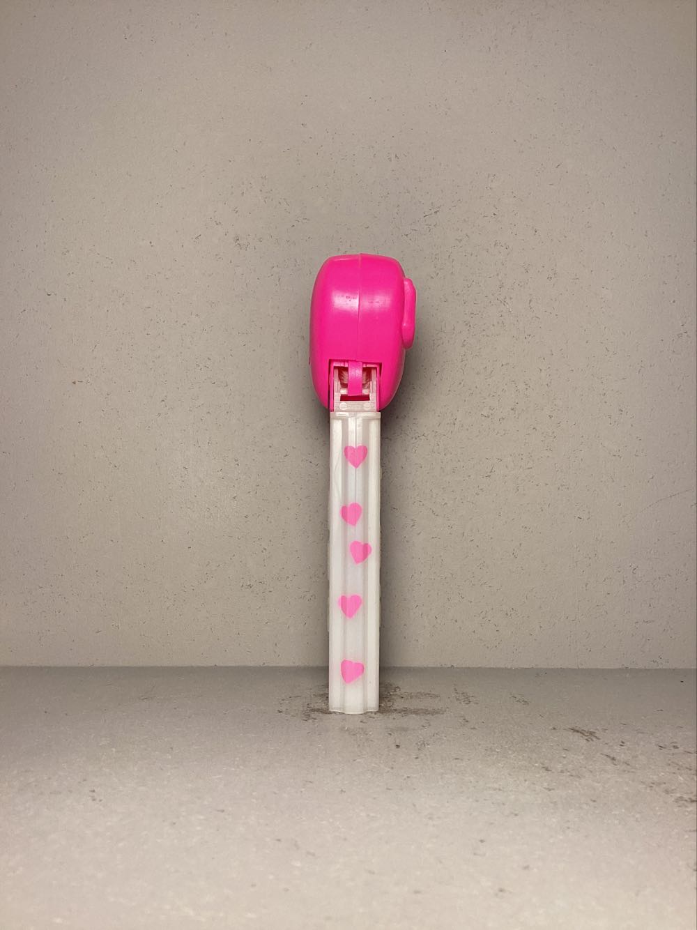 Valentine’s Day- Heart- Sweet - Holiday pez collectible - Main Image 2