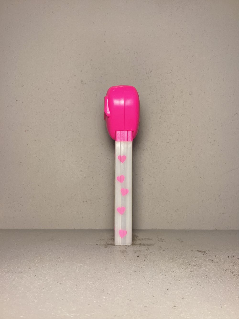 Valentine’s Day- Heart- Sweet - Holiday pez collectible - Main Image 4