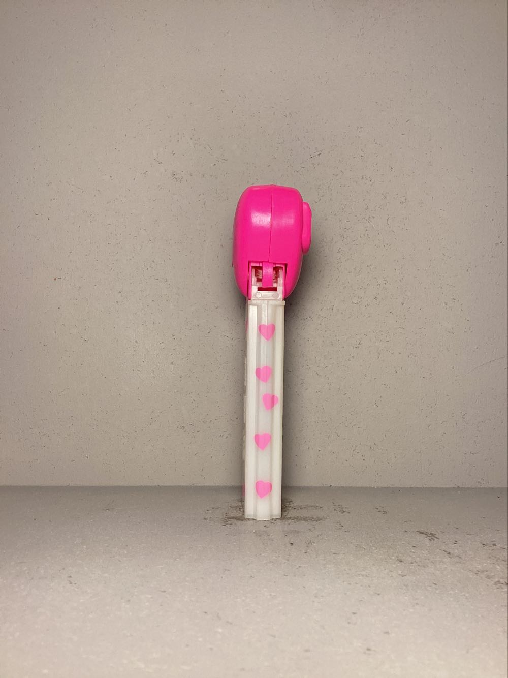 Valentine’s Day- Heart- UR Special - Holiday pez collectible - Main Image 2