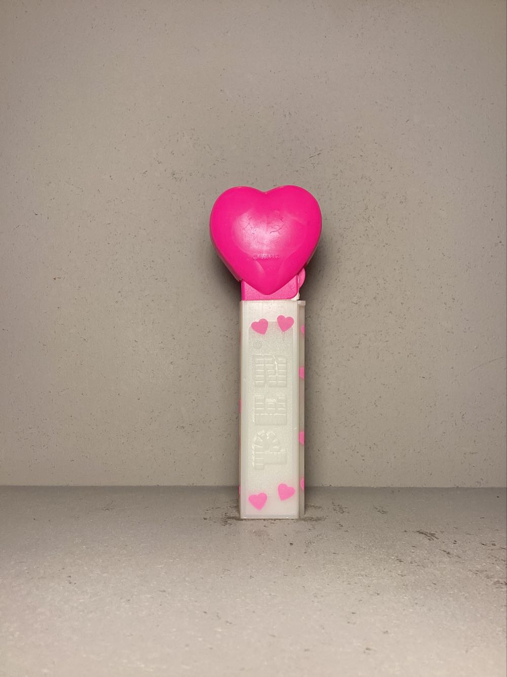 Valentine’s Day- Heart- UR Special - Holiday pez collectible - Main Image 3