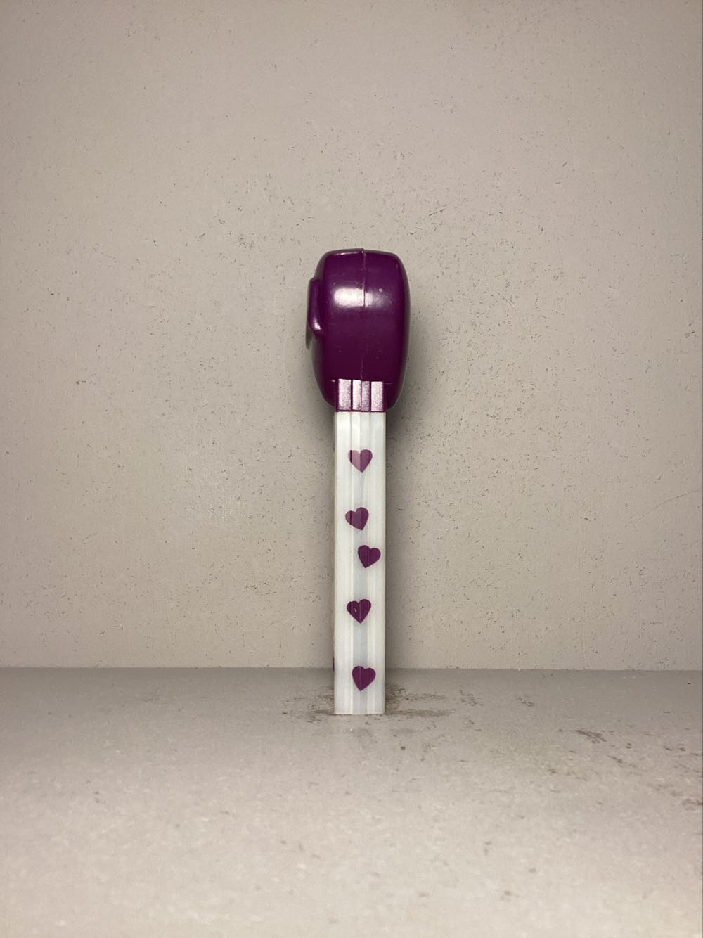 Valentine’s Day- Heart- Dream - Holiday pez collectible - Main Image 4