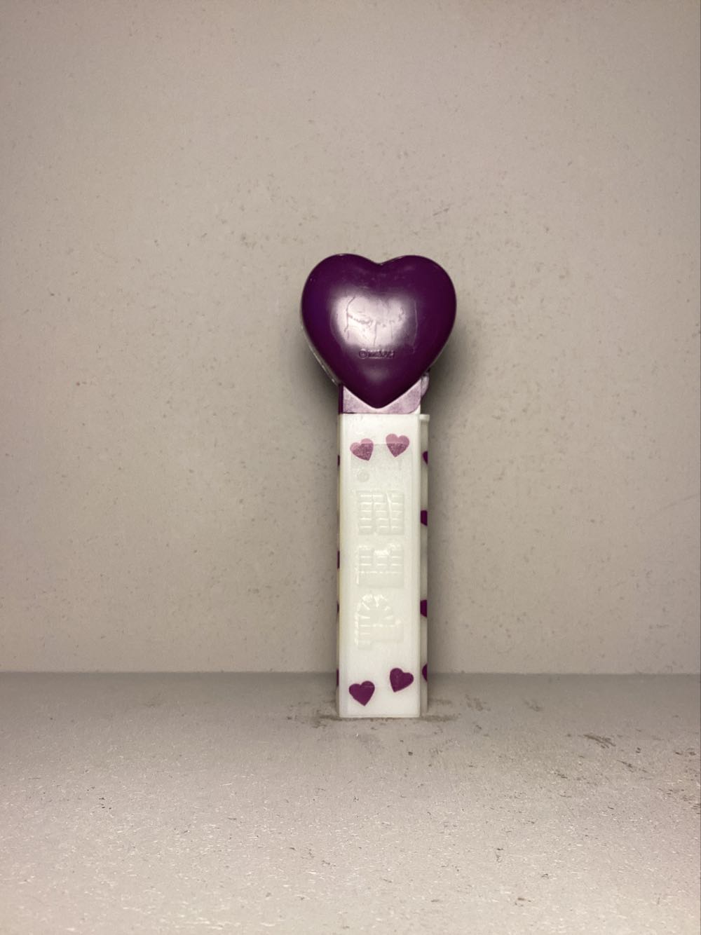 Valentine’s Day- Heart- Smile - Holiday pez collectible - Main Image 3