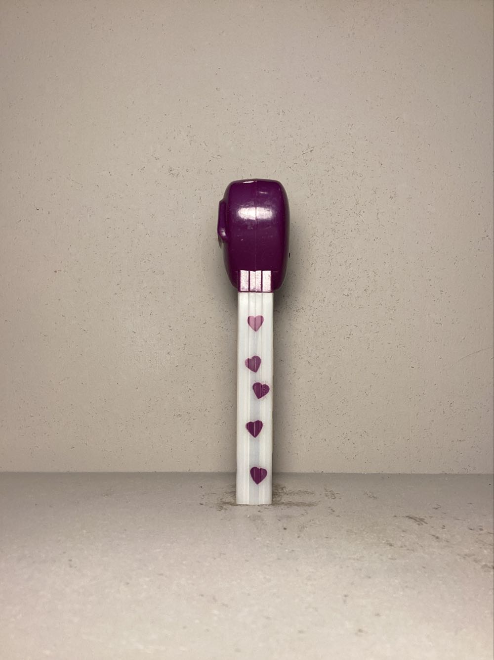 Valentine’s Day- Heart- UR Special - Holiday pez collectible - Main Image 4