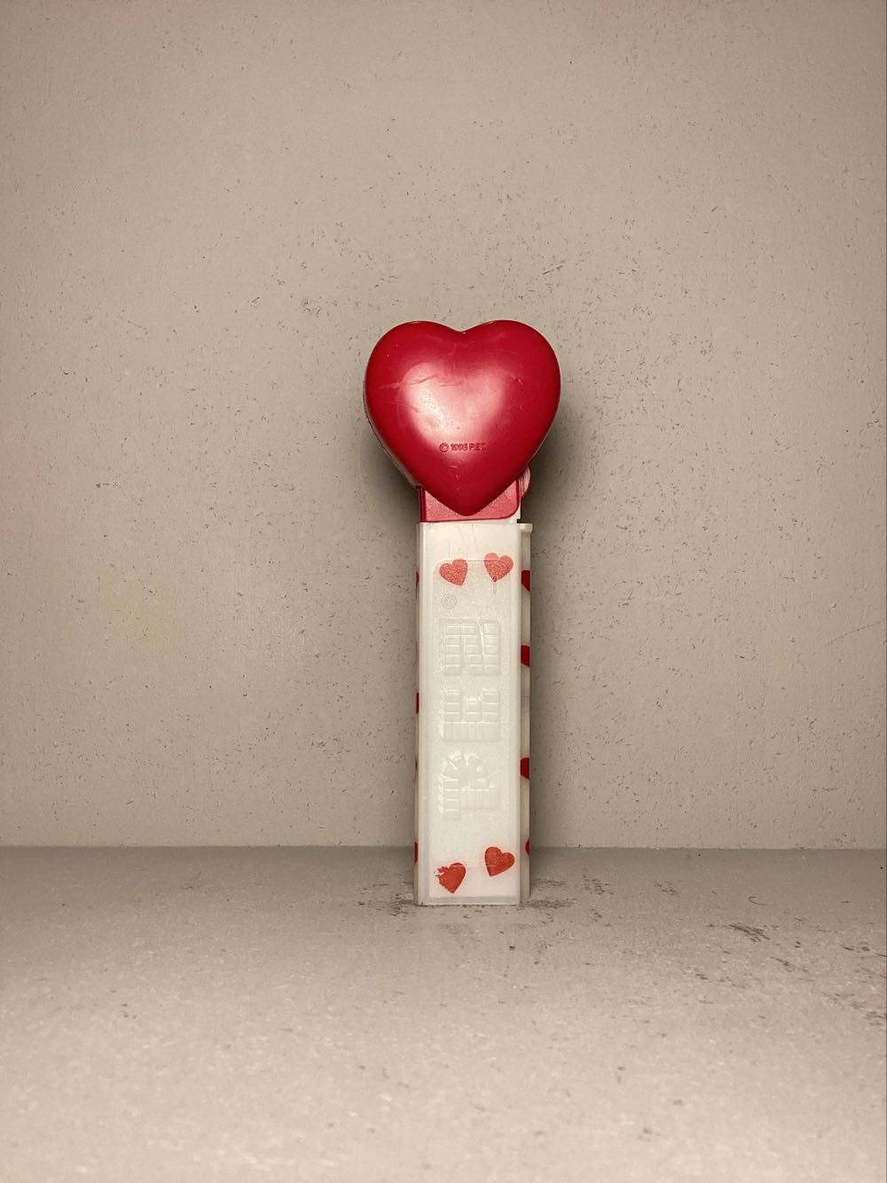 Valentine’s Day- Heart- Dream - Holiday pez collectible - Main Image 3