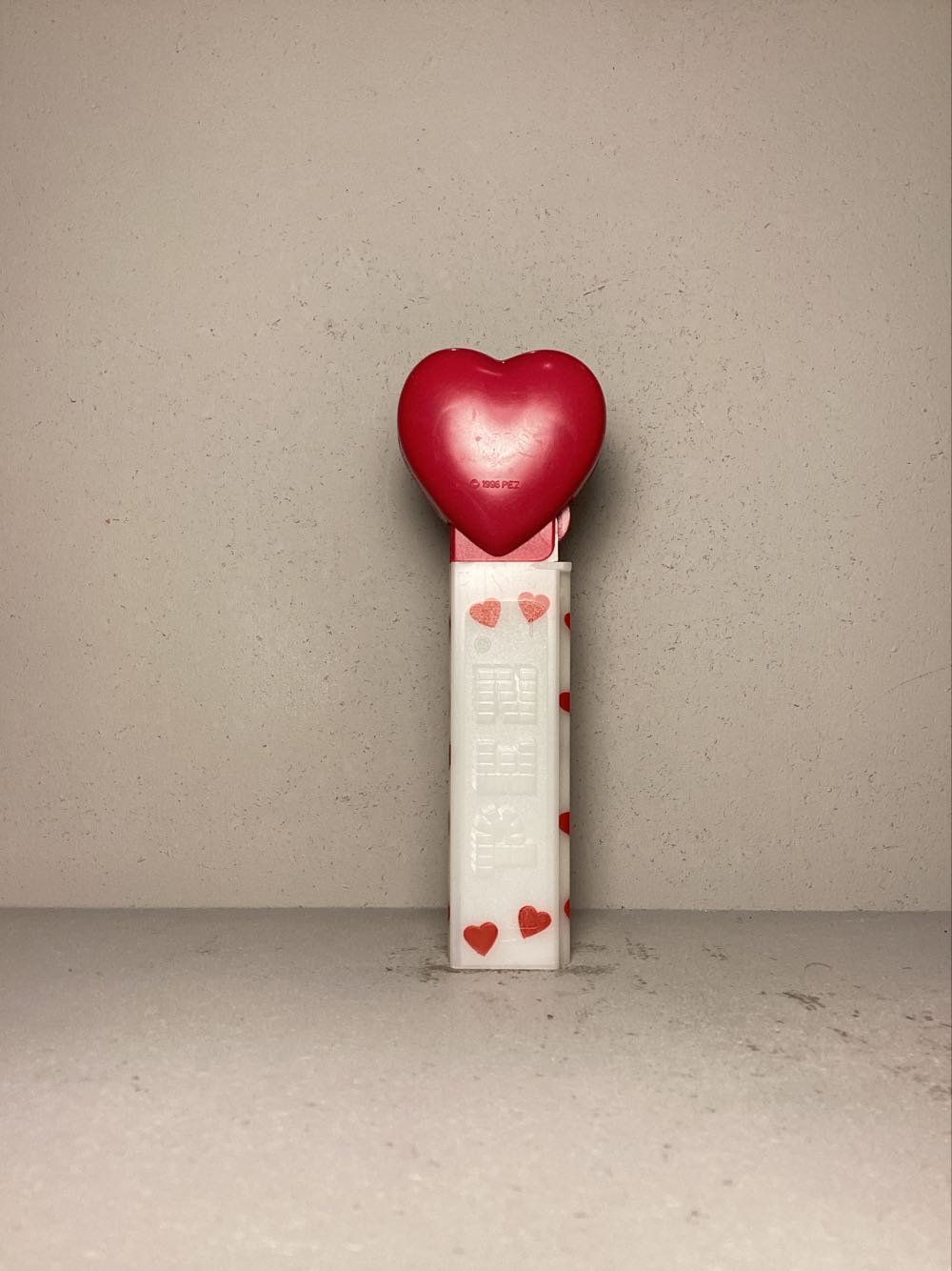 Valentine’s Day- Heart- I ❤️ U - Holiday pez collectible - Main Image 3