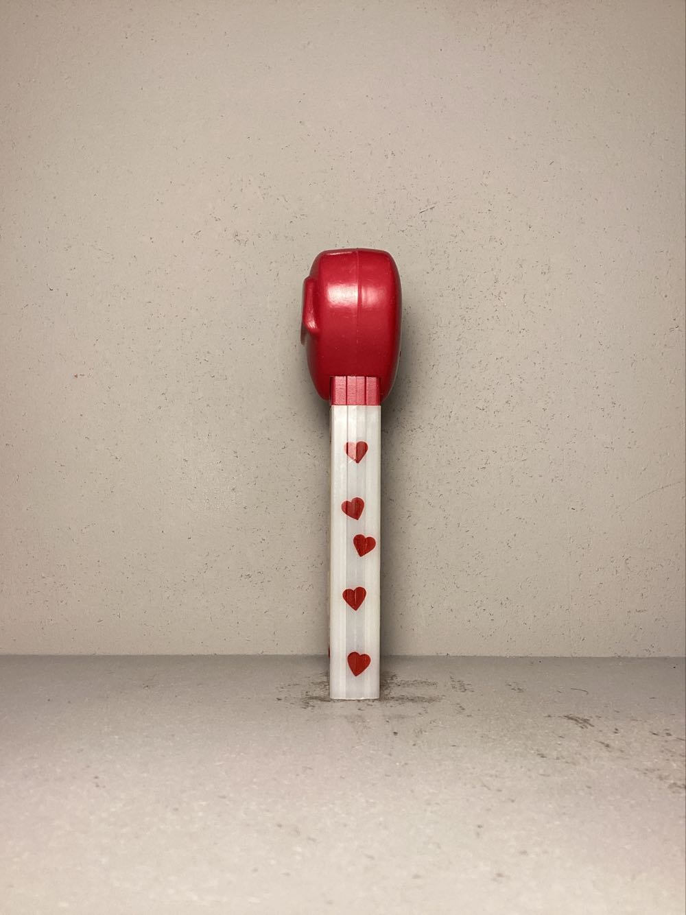 Valentine’s Day- Heart- Sugar Sugar - Holiday pez collectible - Main Image 4